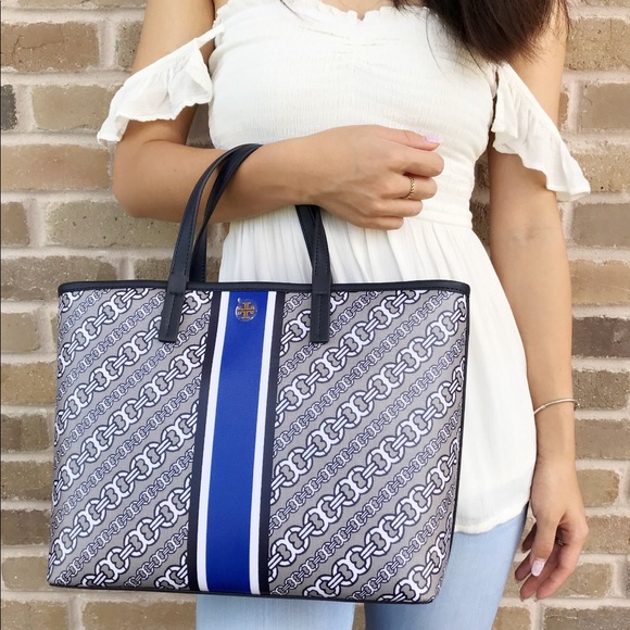 Tory Burch Handbags - NWT Tory Burch Gemini Link Small Tote French Gray